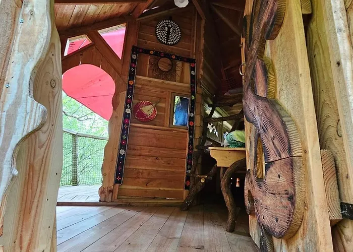 Dans Les Arbres - Les Lutins *